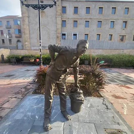 The Blue Nest - Vut7693as * Gijon